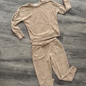 Pink Republic Beige / Brown Fleece Animal Print Sweatsuit Size Medium 10/12